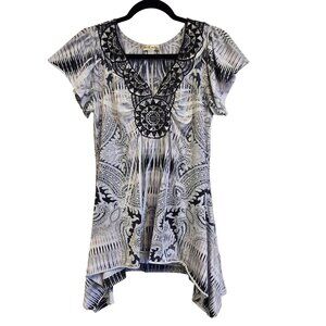 World Unity Y2K Women's Flowy Boho Tunic Top Beaded Neckline Waterfall Hem Blous